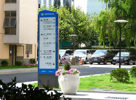 封丘哪些因素影响宣传栏的制作？